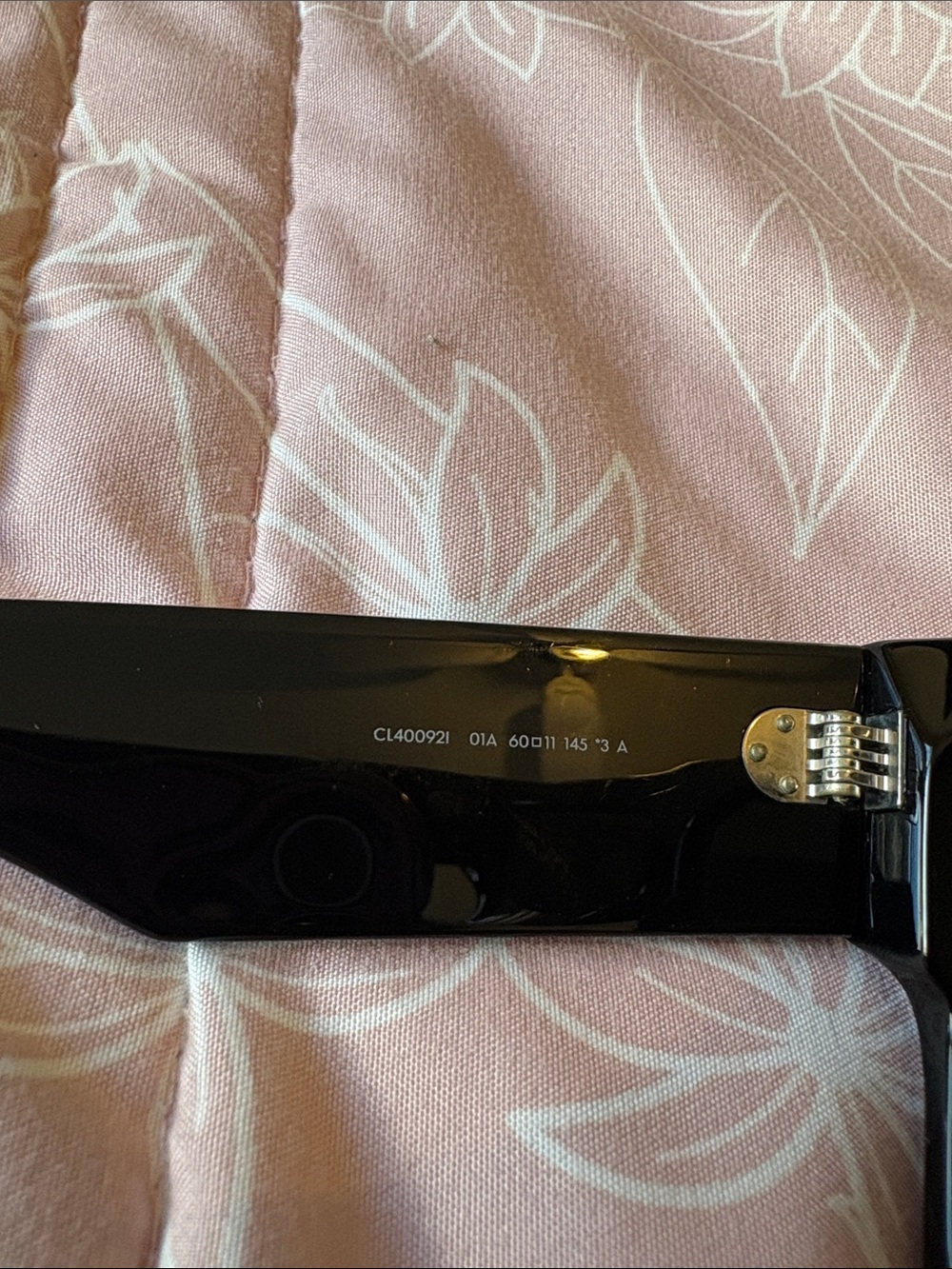 Celine Flat-top shield sunglasses 60 MM in black - Picture 7 of 17